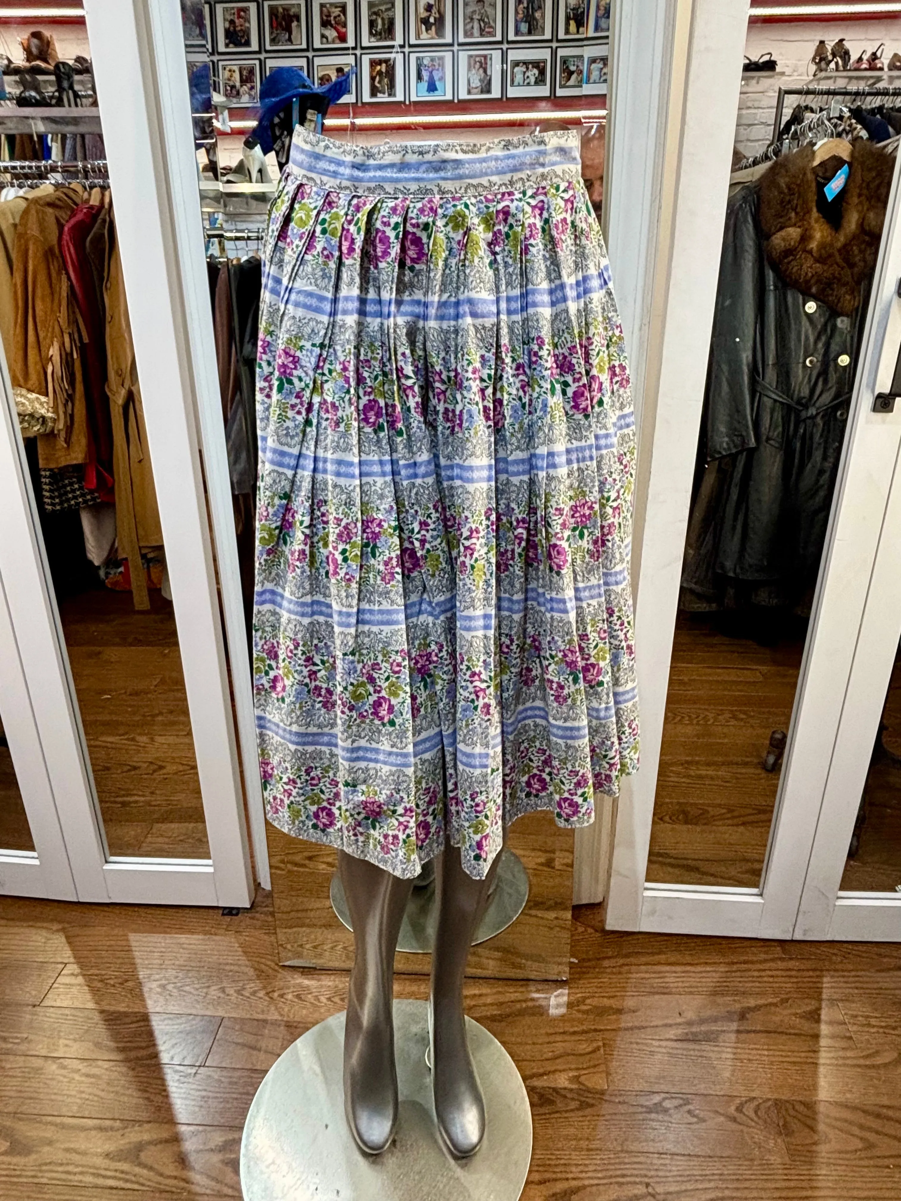 60’s Blue & Green Garden Flower Print Full Skirt
