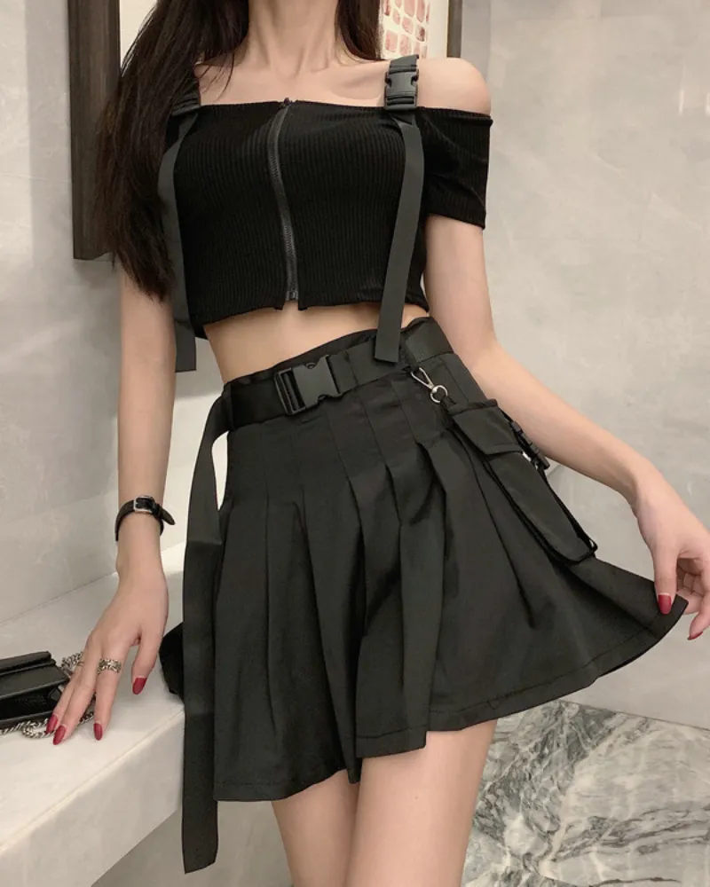 Functional Pocket Black Cargo Skirt